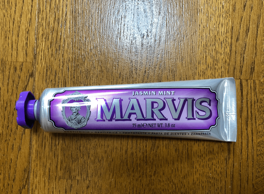 歯磨き粉　MARVIS（マービス）