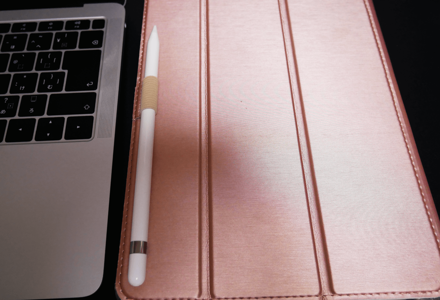 右側にipad